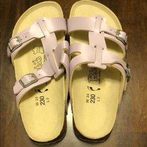 Birkis sandals size 36 lavender